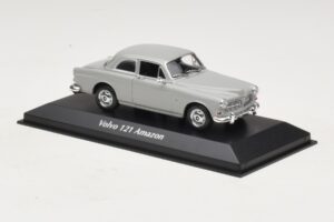 Volvo 121 Amazon Szürke Maxichamps 1:43 940171000 Fém – 3. kép a 5-ből